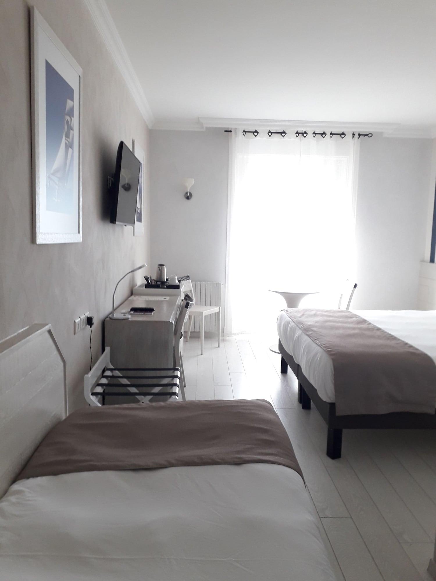 Hotel The Originals Miramar, Royan Pontaillac エクステリア 写真
